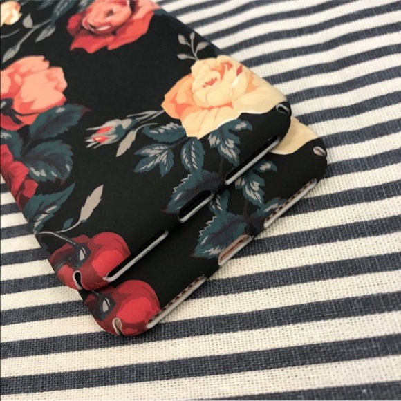 LAST ONE Black Floral Design iPhone Case - Picture 6 of 8